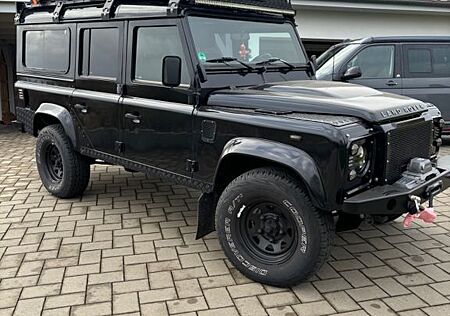 Land Rover Defender 110 TD4 Station Wagon E E