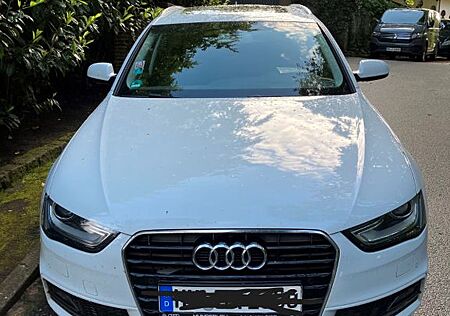 Audi A4 2.0 TDI 110kW multitronic S line Avant S line