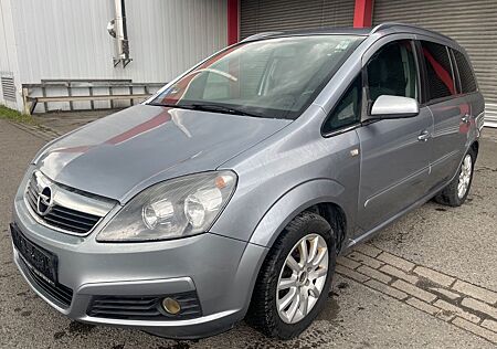 Opel Zafira B Edition, Sitzplätze