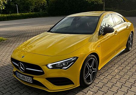 Mercedes-Benz CLA 200 d - AMG Line/Night Paket/Rückfahr/Ambi