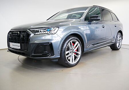 Audi Q7 SUV TFSI e 55 TFSI e S line MATRIX AHK PAN