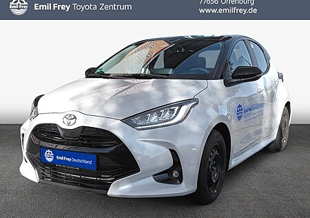 Toyota Yaris Hybrid 116 1.5 VVT-i Team Deutschland