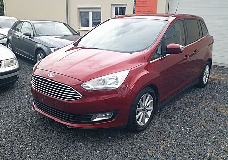 Ford Grand C-Max Titanium