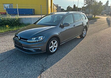 VW Golf Volkswagen 1.6 TDI Sound Variant Sound