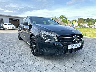 Mercedes-Benz A 180 BlueEfficiency *Navi*Pano* Bi-Xenon*uvm.