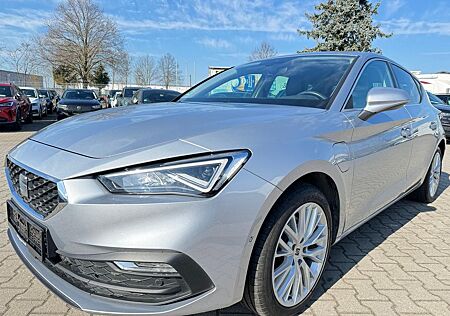 Seat Leon Lim 1.4TS Xcellence e-Hybrid PDC Kamera SHZ