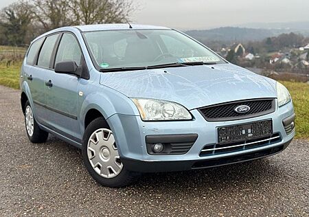 Ford Focus Turnier Trend*Klima*Tempomat*AHK*TÜV*