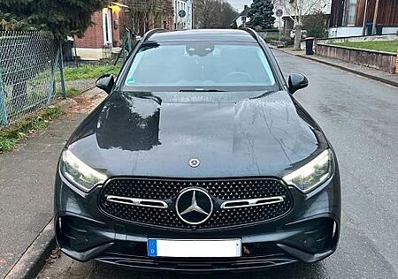 Mercedes-Benz GLC 220 d 4m AMG+Night+AHK+LED+Kamera-Totw+9G