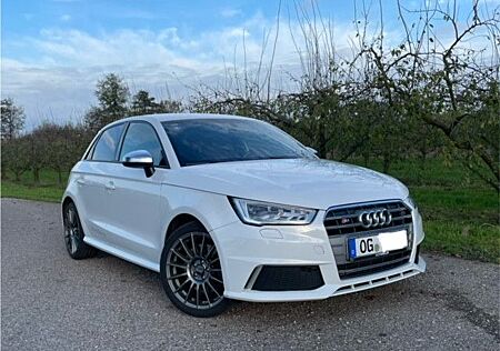 Audi S1 2.0 TFSI quattro Sportback -