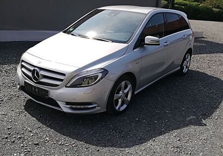Mercedes-Benz B 200 CDI