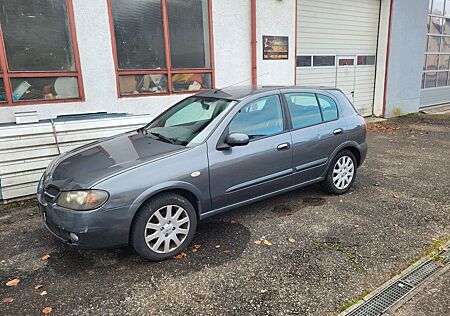 Nissan Almera acenta