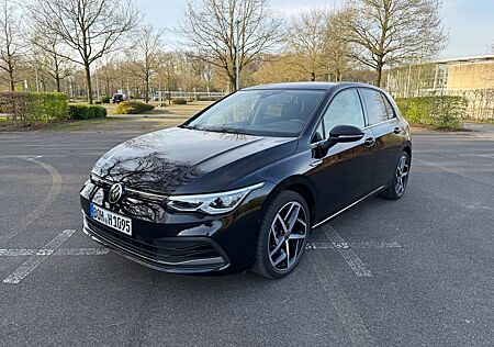 VW Golf Volkswagen 8 Style 1.5 l TSI ACT OPF