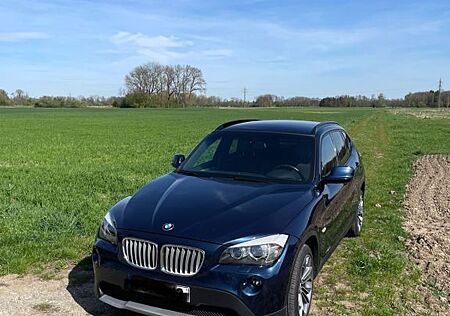 BMW X1 xDrive25i -