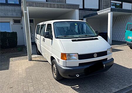 VW T4 Kombi Volkswagen T4 Transporter 2.5 TDI Rollstuhlrampe