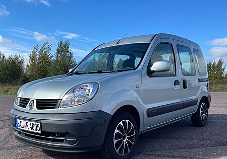 Renault Kangoo 1.2 16V Privilege Expression