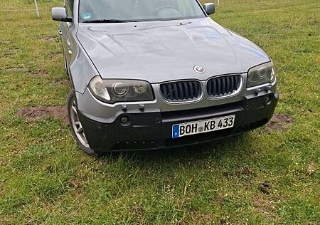 BMW X3 3.0i -