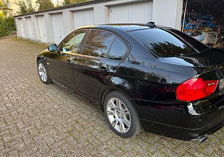 BMW 318i -