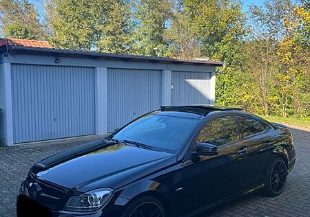 Mercedes-Benz C 350 BlueEFFICIENCY Coupé Autom. -