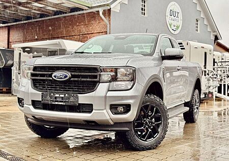 Ford Ranger 4WD Extrakabine für Wohnkabinen bereit