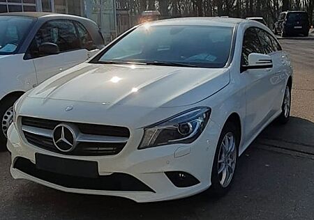Mercedes-Benz CLA 180 Shooting Brake CLA 180 Automatik