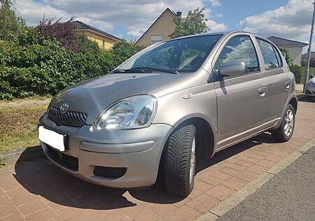 Toyota Yaris 1.3 L