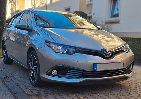 Toyota Auris Edition-S+ 1,6-l-D-4D S/S Edition-S+