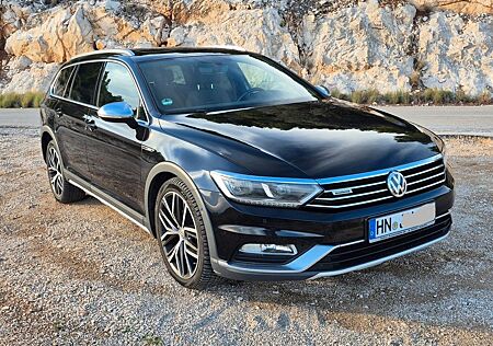 VW Passat Alltrack gebraucht kaufen VW Passat Alltrack Volkswagen 2.0 TDI SCR 140kW DSG 4MOT A...