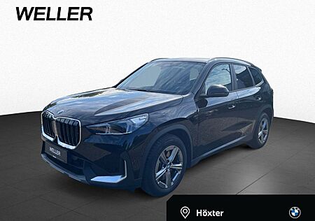 BMW X1 xDrive23d AHK DA+ Pano Kamera St+Go AdapLED