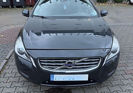 Volvo S60 gebraucht kaufen Volvo S60 D3 Geartronic Momentum Momentum