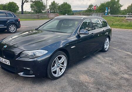 BMW 528i Touring*MSport*Leder*Autom*AHK*WR