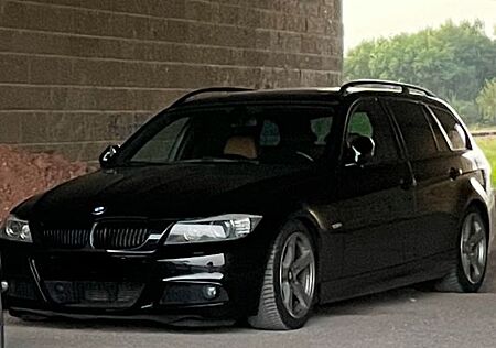 BMW 325d touring -