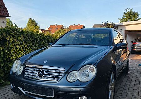 Mercedes-Benz C 180 KOMPRESSOR Coupé - Sportpaket EVOLUTION