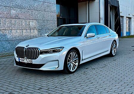 BMW 750Li xDrive -