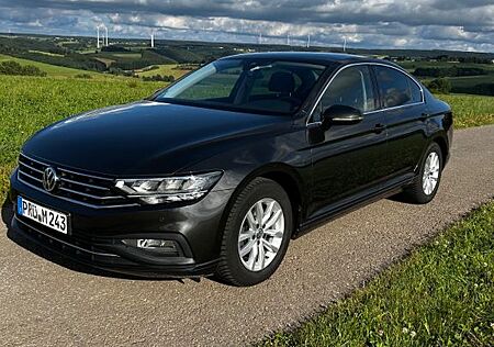 VW Passat Volkswagen 2.0 TDI SCR DSG Business
