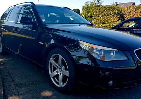 BMW 525d A touring -