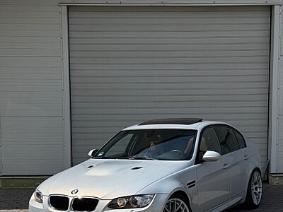 BMW M3 Limousine COMPETITION INDIVIDUAL RECARO PP