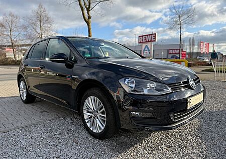 VW Golf Volkswagen VII Lim. Cup BMT/1.Hand/Scheckheft/29TKm/.