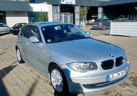 BMW 118i -