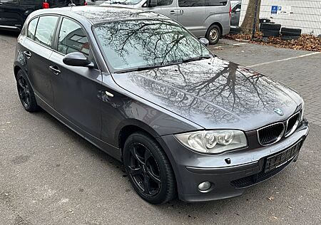 BMW 120i Lim.~AUTOMATIK~NAVI~XENON~EXPORT/GEWERBE