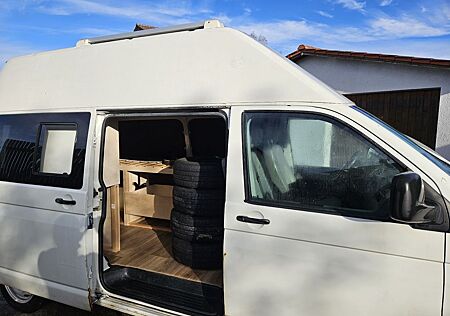 VW T5 Transporter Volkswagen mit Hochdach Camperausbau