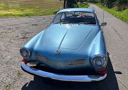 Volkswagen Karmann Ghia