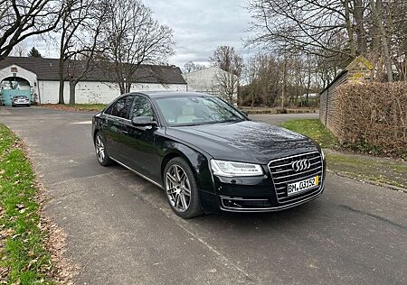 Audi A8 4.2 TDI clean diesel quattro
