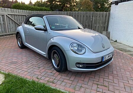 VW Beetle Volkswagen 2.0 TDI Design Cabriolet Design