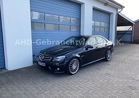 Mercedes-Benz C 63 AMG