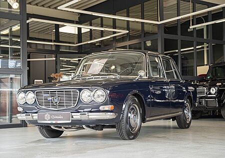 Lancia Flavia 2000 Iniezione - Teilweise Erstlack!