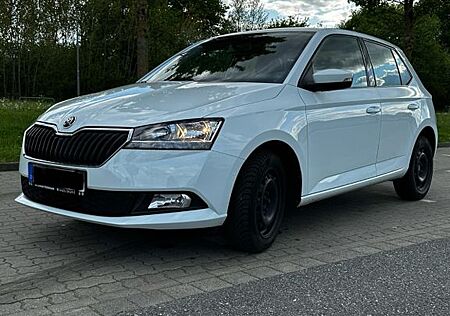 Skoda Fabia 1.0l MPI Cool Plus