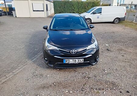 Toyota Avensis 1,6-l-D-4D Touring Sports -