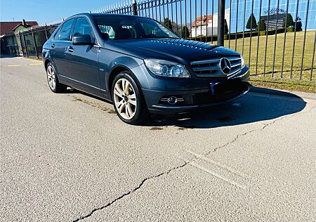 Mercedes-Benz C 180 CGI BlueEFFICIENCY AVANTGARDE AVANTGARDE