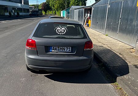 Audi A3 2.0 FSI tiptronic Attraction Attraction