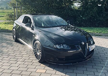 Alfa Romeo GT 1.9 JTDM 16V Quadrifoglio Verde Quadrifog...